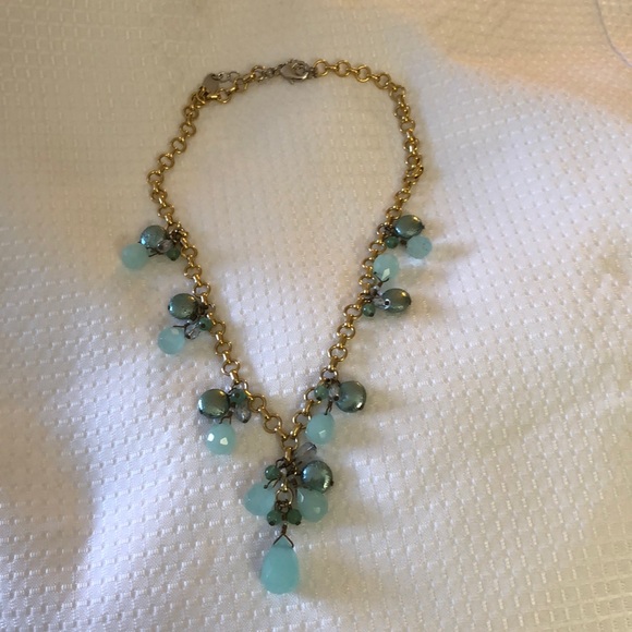 Green Semi precious stones and coin pearl necklace. - Picture 4 of 9